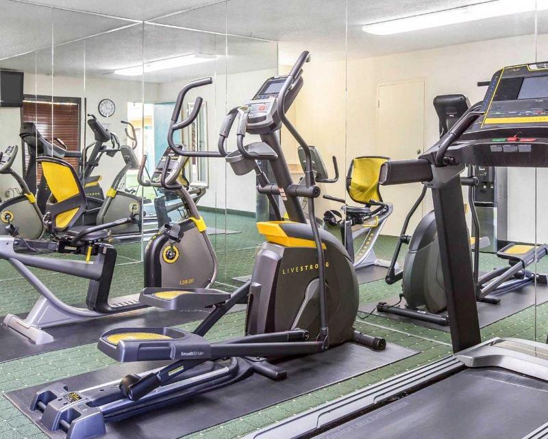 Quality Inn Forsyth Near Ga Public Safety Training Center Bagian luar foto